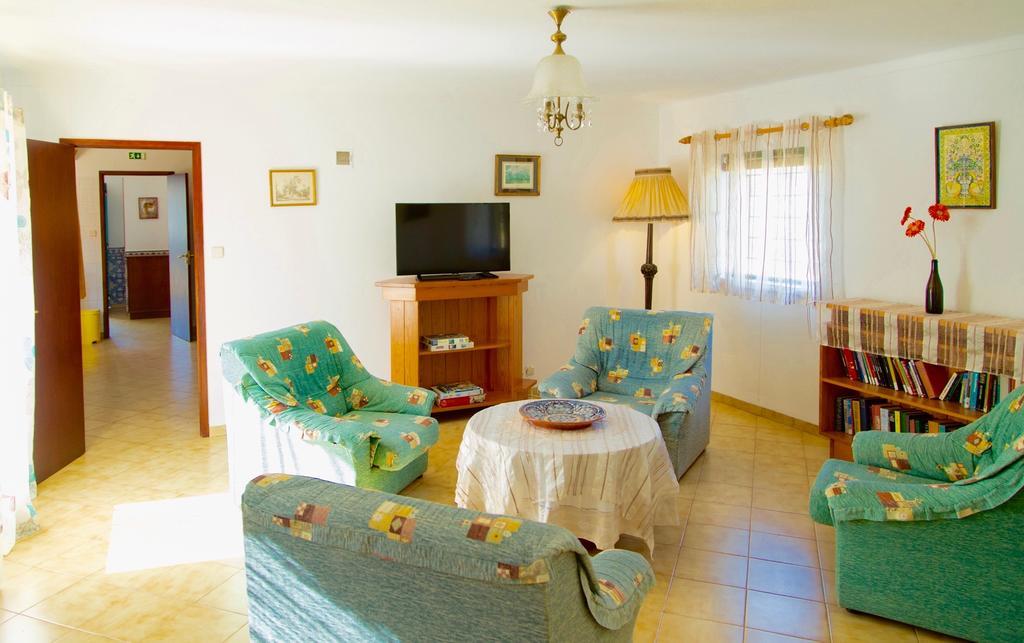 Markadia Villa Odivelas  ภายนอก รูปภาพ
