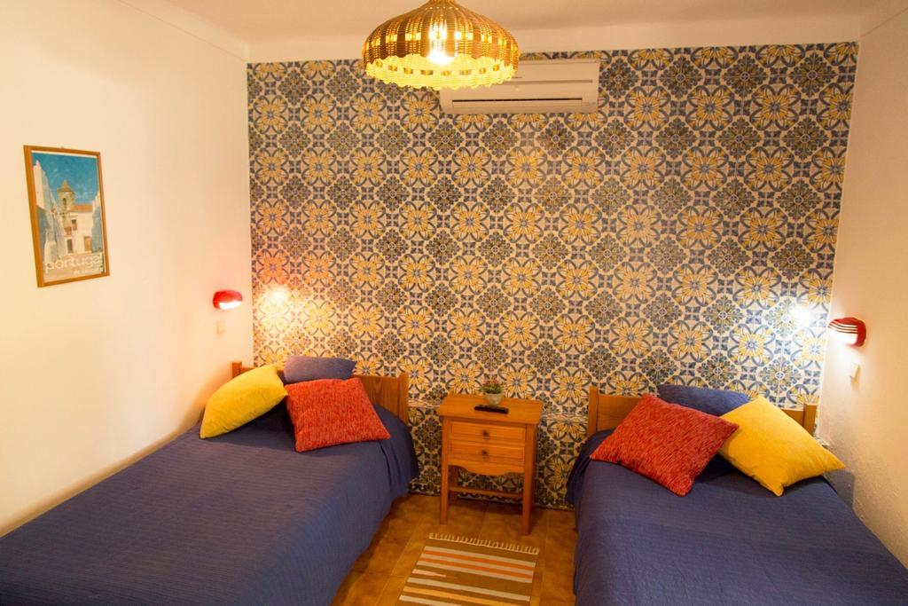 Markadia Villa Odivelas  ภายนอก รูปภาพ