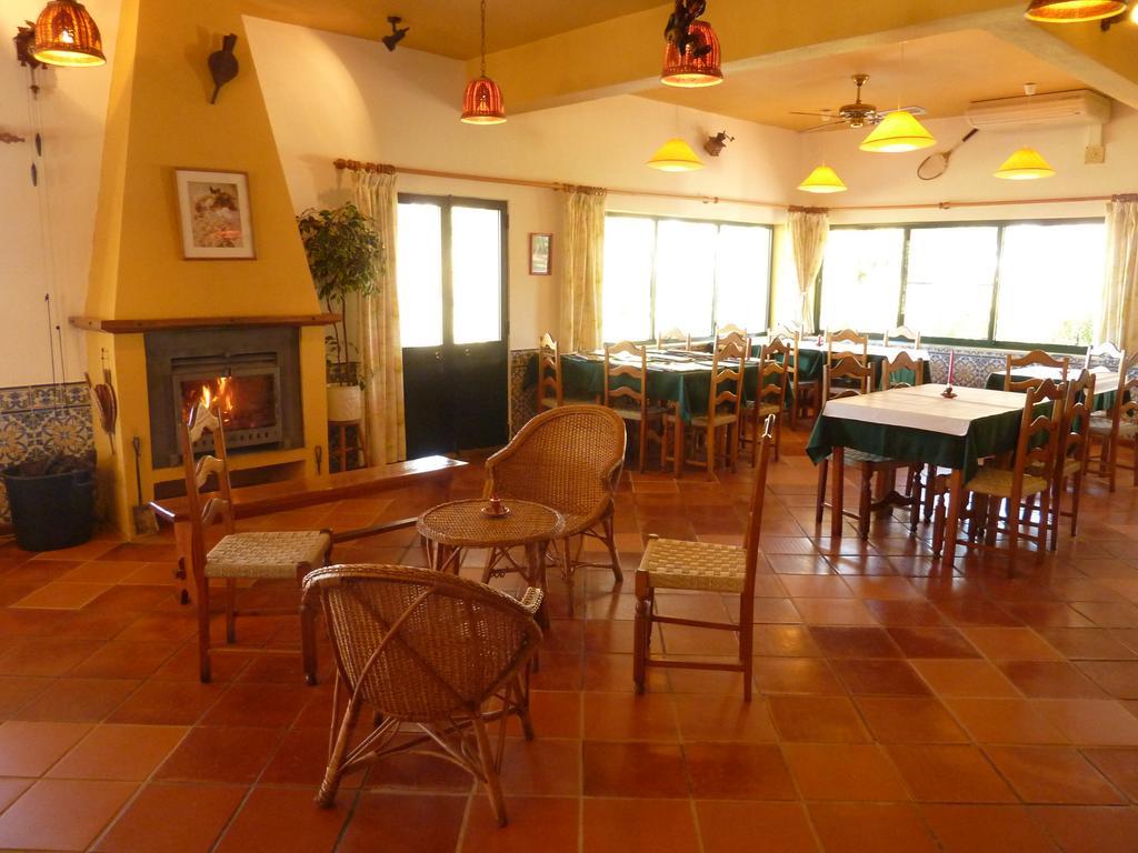 Markadia Villa Odivelas  ภายนอก รูปภาพ